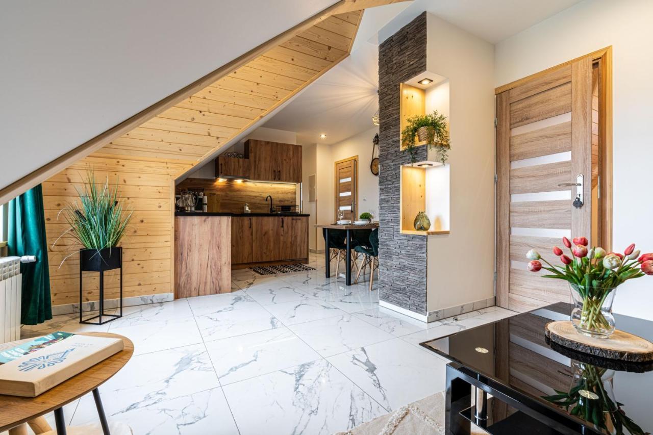 Widokowy Apartament - Pokoje Goscinne Banska Wyzna Exteriör bild
