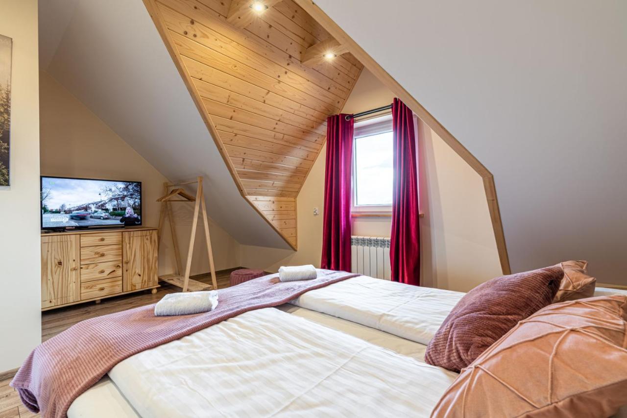 Widokowy Apartament - Pokoje Goscinne Banska Wyzna Exteriör bild