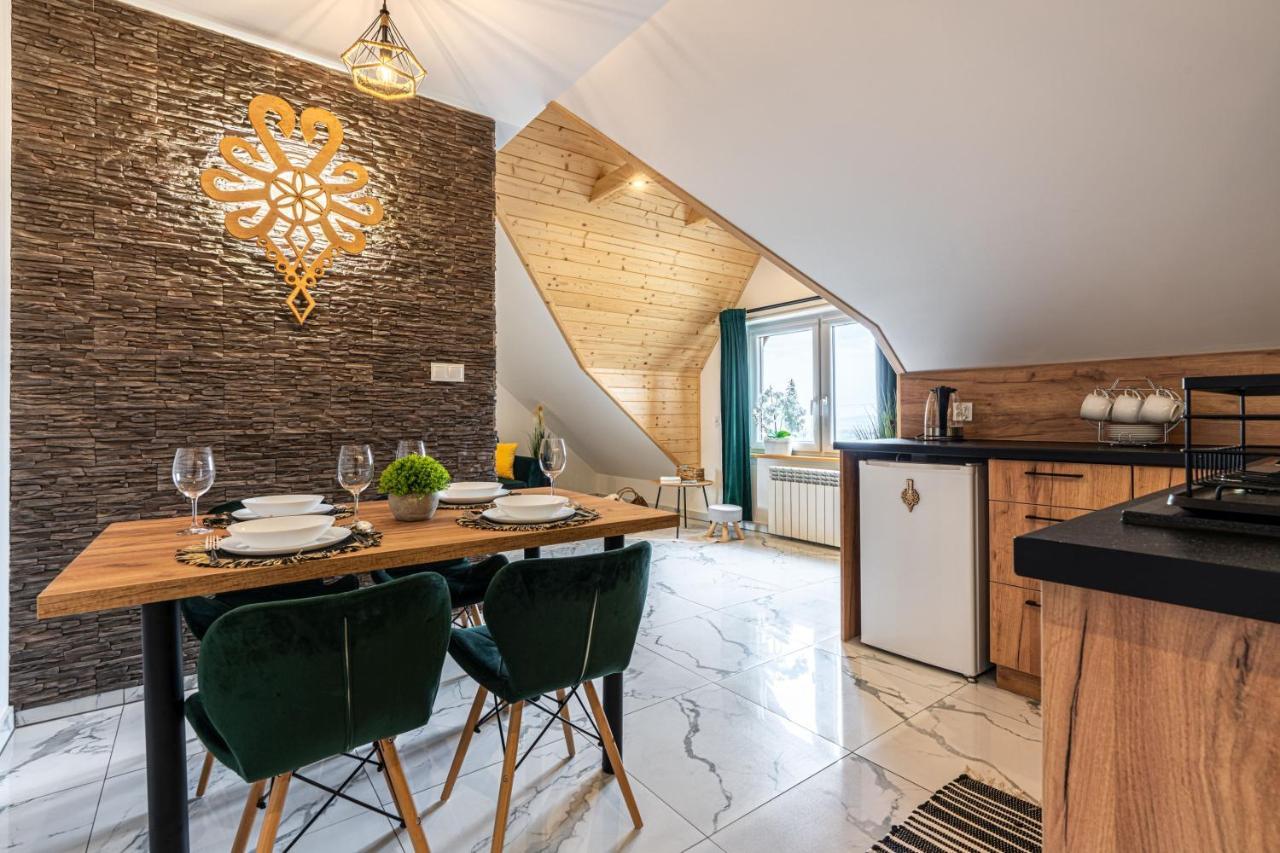 Widokowy Apartament - Pokoje Goscinne Banska Wyzna Exteriör bild