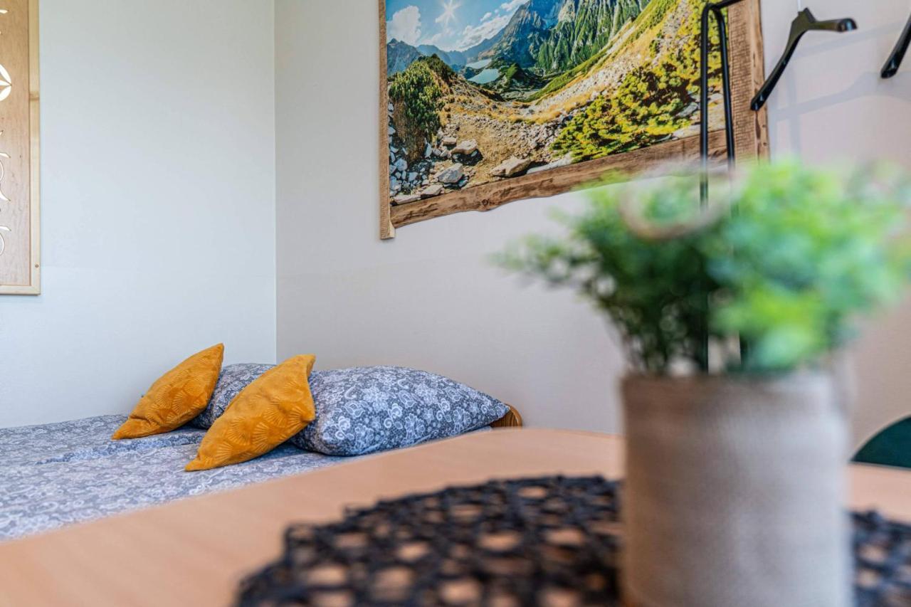 Widokowy Apartament - Pokoje Goscinne Banska Wyzna Exteriör bild