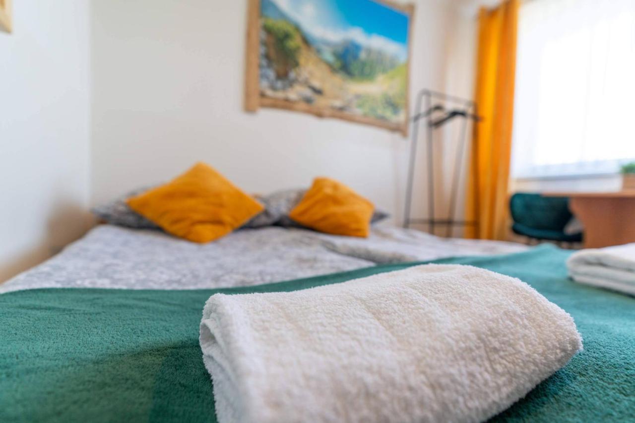 Widokowy Apartament - Pokoje Goscinne Banska Wyzna Exteriör bild