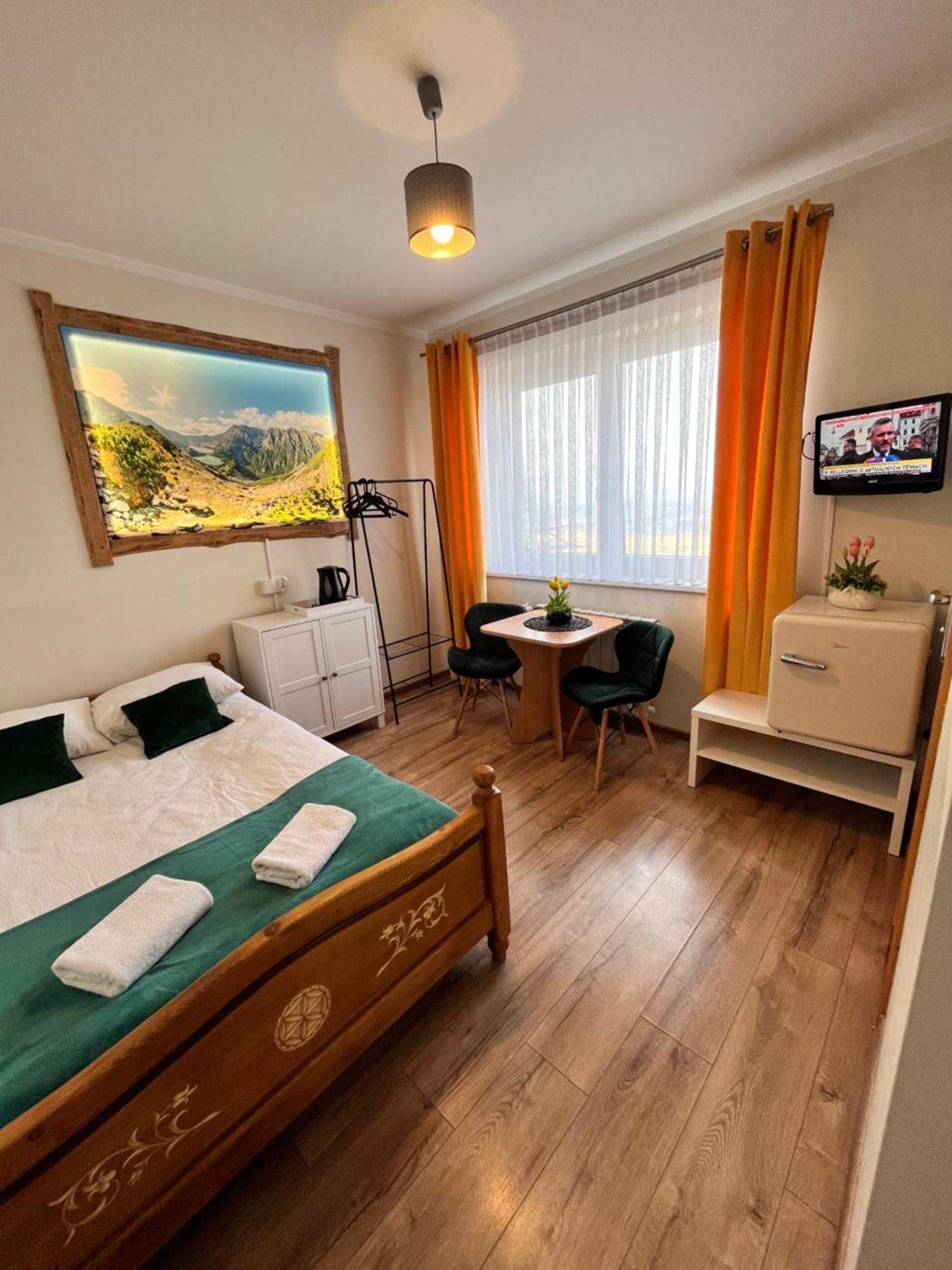 Widokowy Apartament - Pokoje Goscinne Banska Wyzna Exteriör bild
