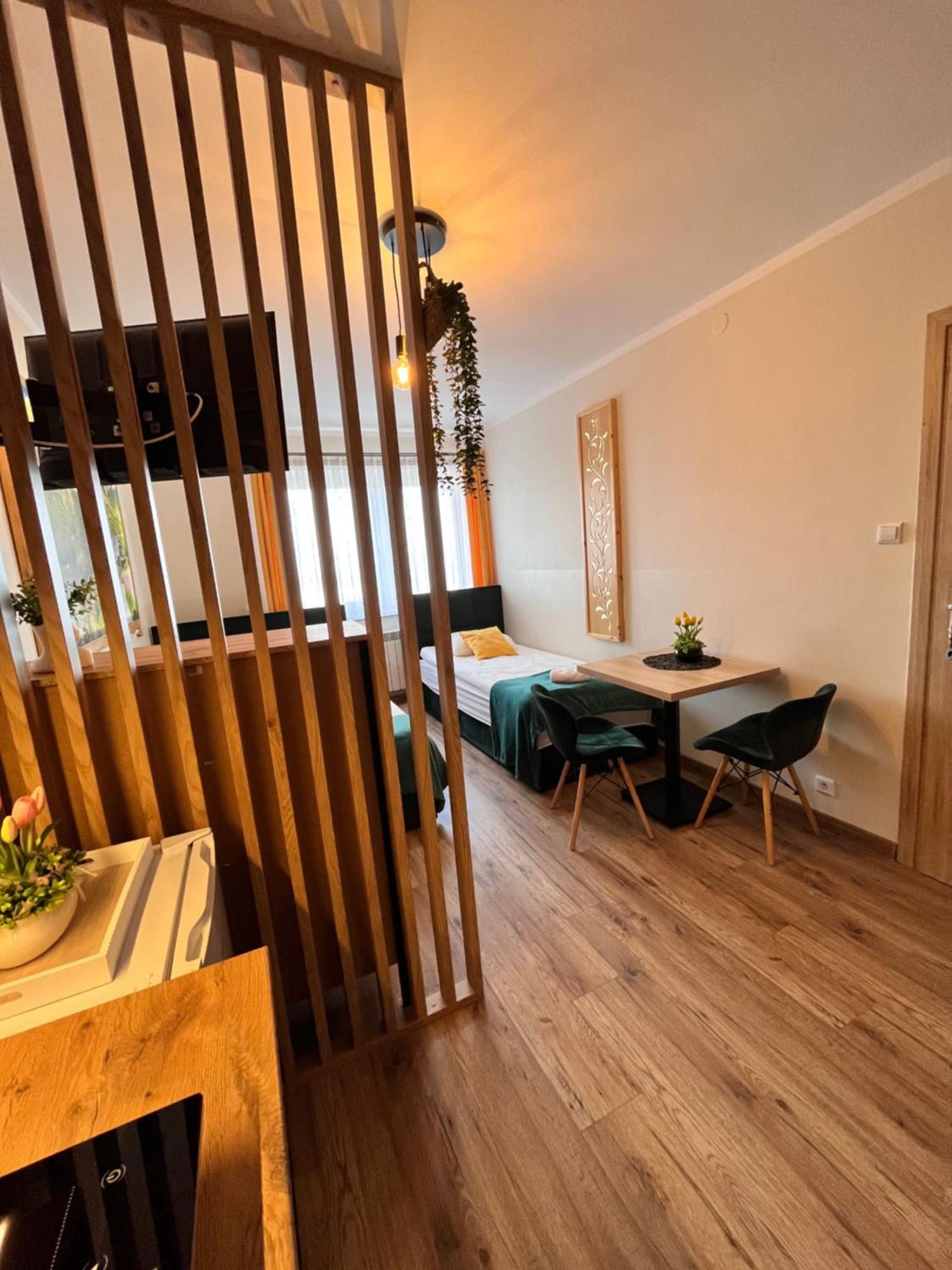Widokowy Apartament - Pokoje Goscinne Banska Wyzna Exteriör bild